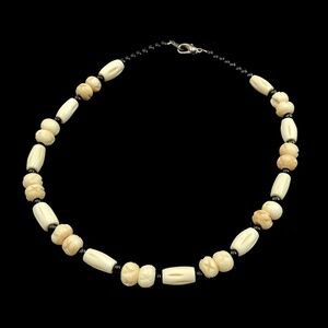 Tan Beaded Necklace​​